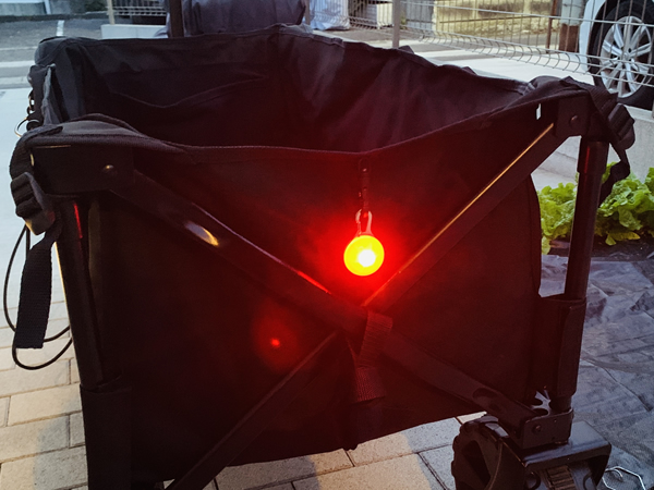 アウトドアカートにLED電球を付ける