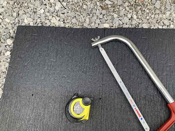 屋根材を切るのは難しいDIY